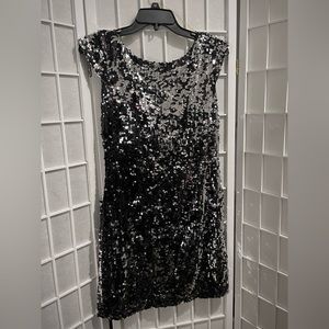 Sequin silver sparkly mini dress cap sleeve Medium